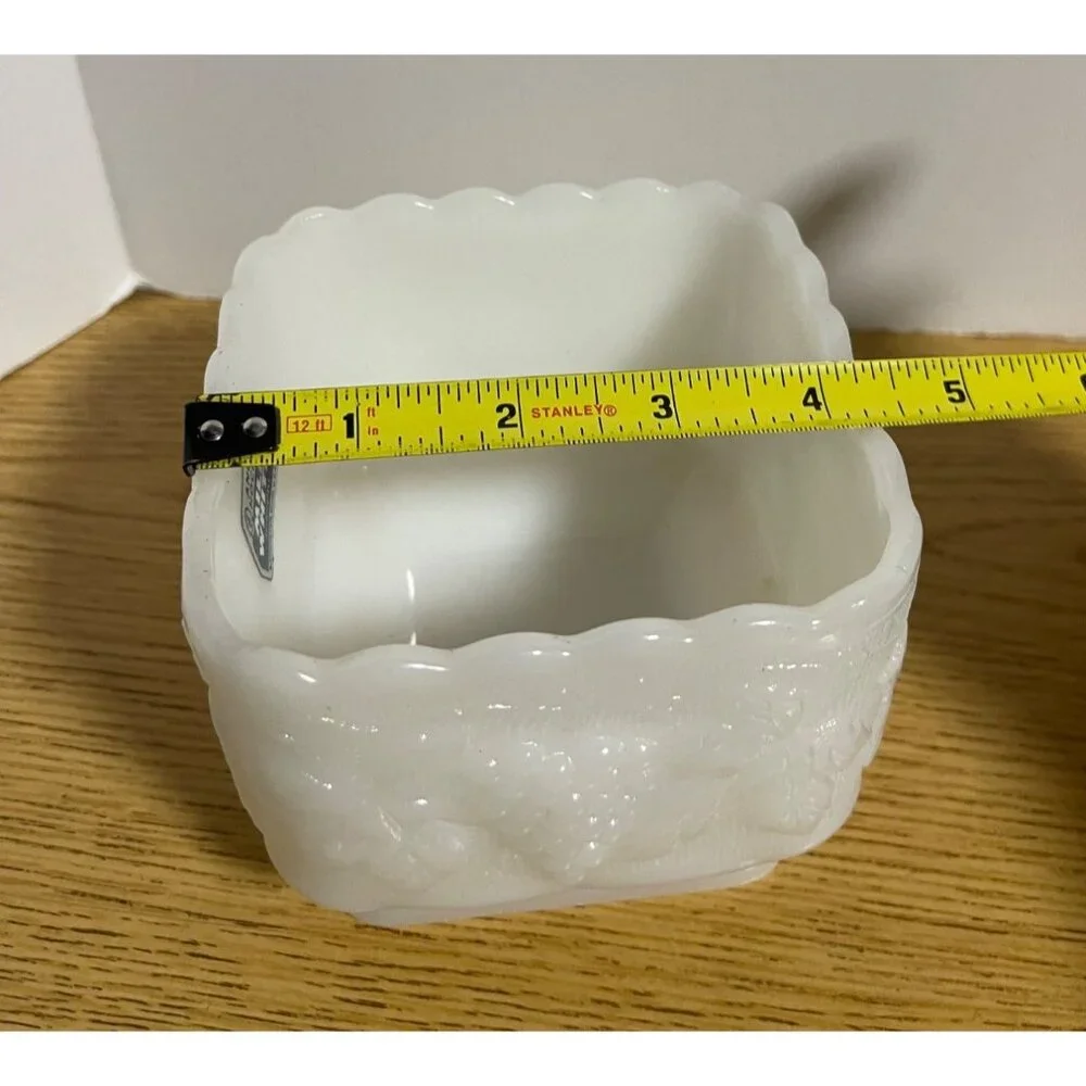 Anchor Hocking Milk Glass Grapes Leaves Scalloped Edge Pedestal Candy Dish VTG